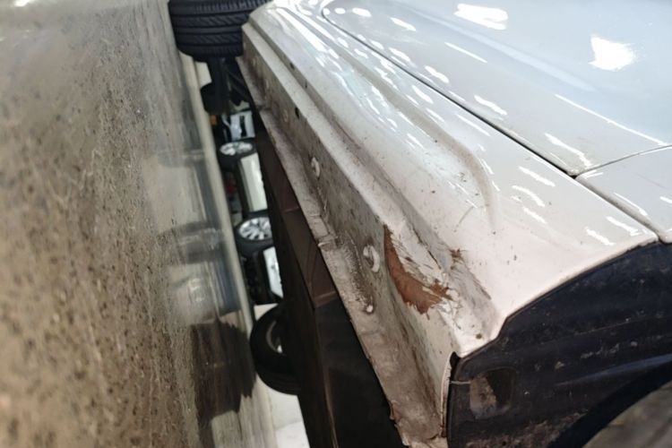 Used Roewe Clever 2022 311km QiQi BoBo Edition Right Side Sill