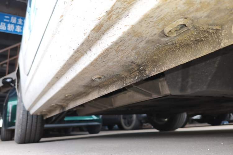 Used Roewe Clever 2022 311km QiQi BoBo Edition Right Side Sill