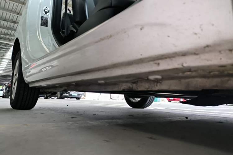 Used Roewe Clever 2022 311km QiQi BoBo Edition Right Side Sill