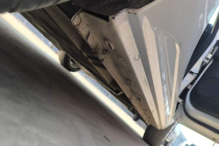 Used Roewe Clever 2022 311km QiQi BoBo Edition Right Side Sill