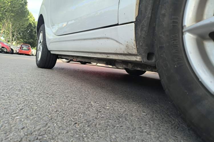 Used Roewe Clever 2022 311km QiQi BoBo Edition Right Side Sill