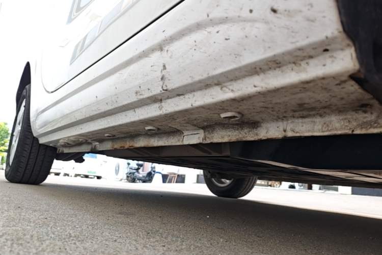 Used Roewe Clever 2022 311km QiQi BoBo Edition Right Side Sill