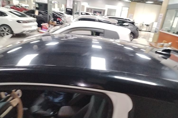 Used Roewe Clever 2022 311km QiQi BoBo Edition Roof
