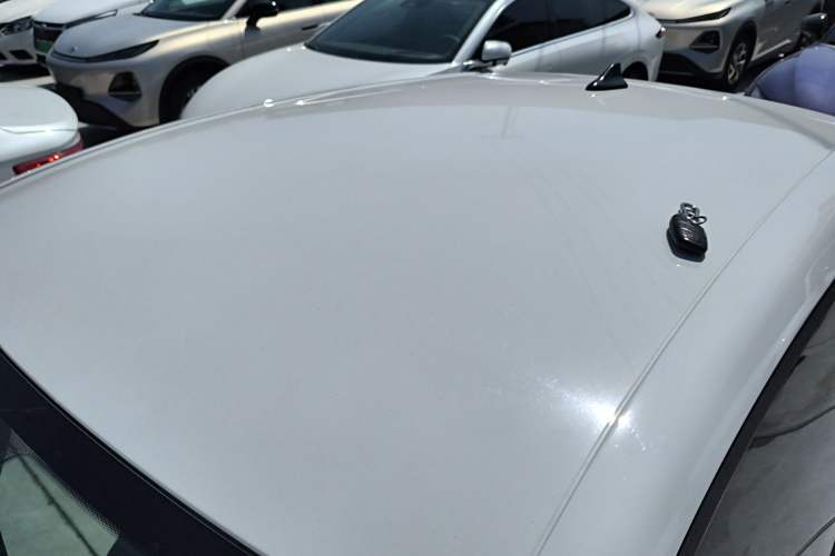 Used Roewe Clever 2022 311km QiQi BoBo Edition Roof