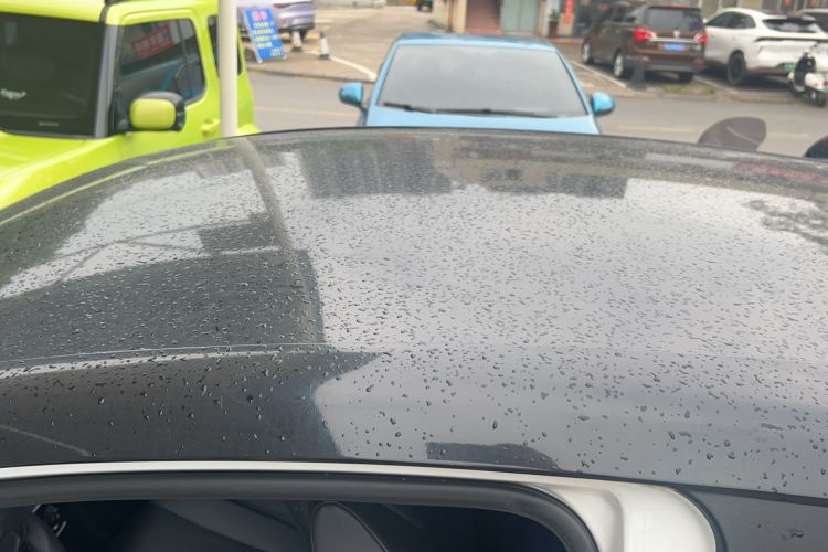 Used Roewe Clever 2022 311km QiQi BoBo Edition Roof