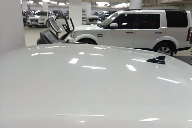 Used Roewe Clever 2022 311km QiQi BoBo Edition Roof