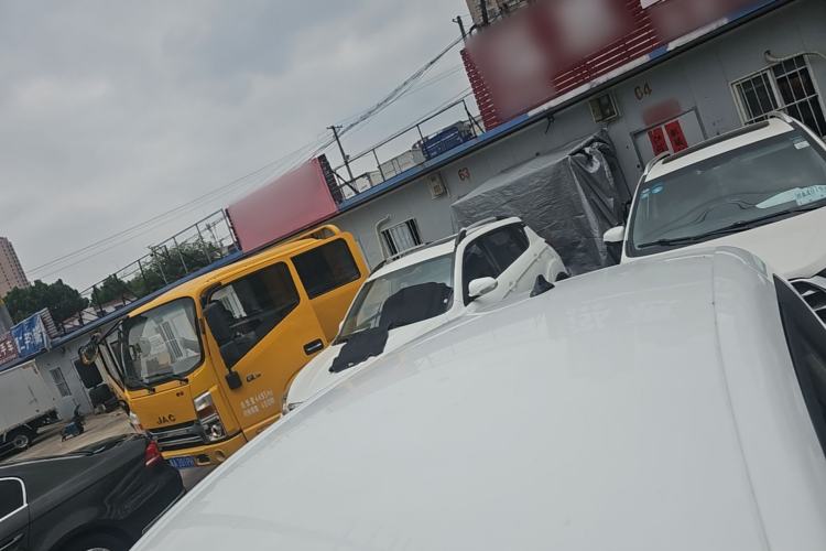 Used Roewe Clever 2022 311km QiQi BoBo Edition Roof