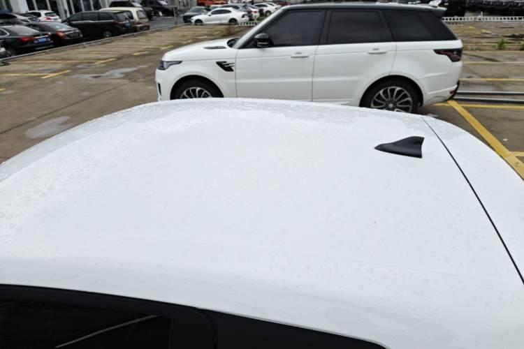 Used Roewe Clever 2022 311km QiQi BoBo Edition Roof
