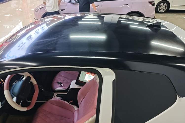 Used Roewe Clever 2022 311km QiQi BoBo Edition Roof