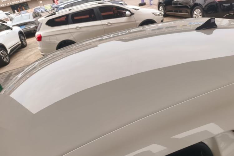 Used Roewe Clever 2022 311km QiQi BoBo Edition Roof