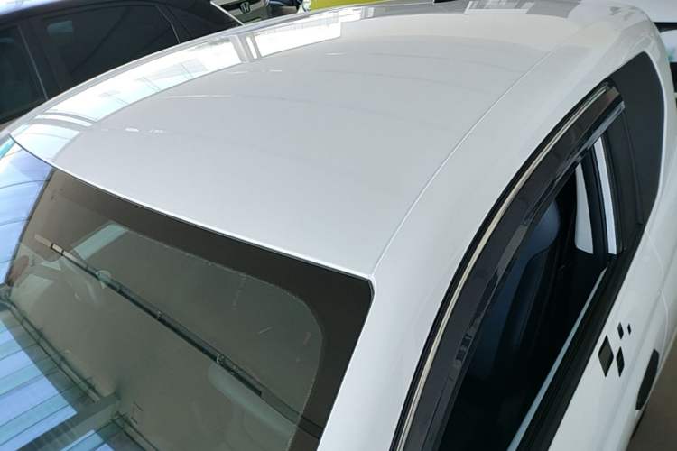 Used Roewe Clever 2022 311km QiQi BoBo Edition Roof