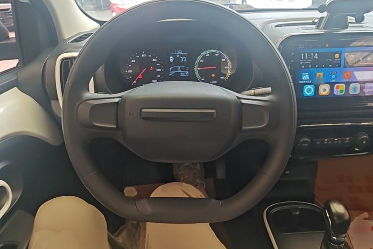 Used Roewe Clever 2022 311km QiQi BoBo Edition Steering Wheel
