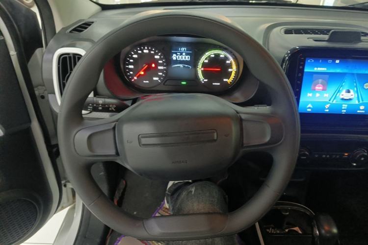 Used Roewe Clever 2022 311km QiQi BoBo Edition Steering Wheel