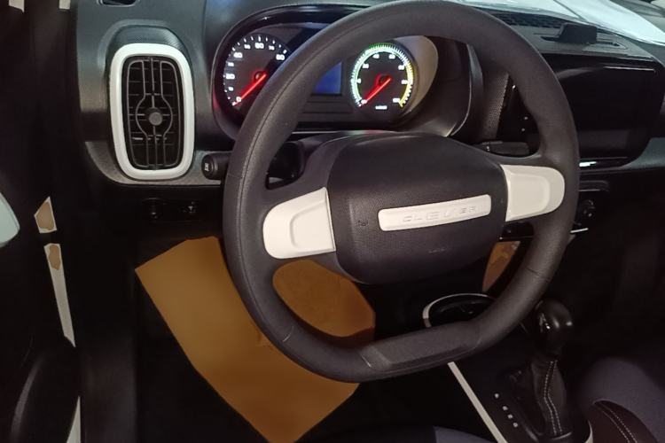 Used Roewe Clever 2022 311km QiQi BoBo Edition Steering Wheel