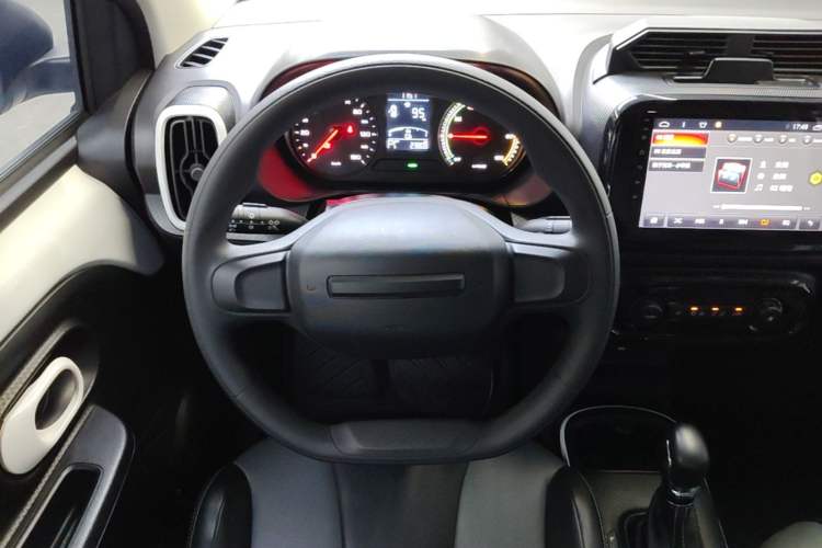 Used Roewe Clever 2022 311km QiQi BoBo Edition Steering Wheel