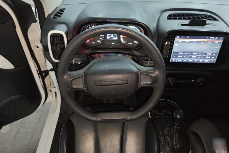 Used Roewe Clever 2022 311km QiQi BoBo Edition Steering Wheel
