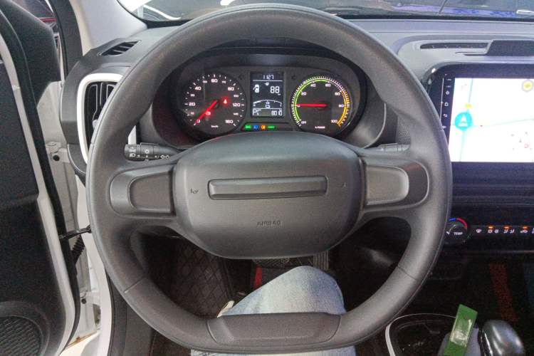 Used Roewe Clever 2022 311km QiQi BoBo Edition Steering Wheel