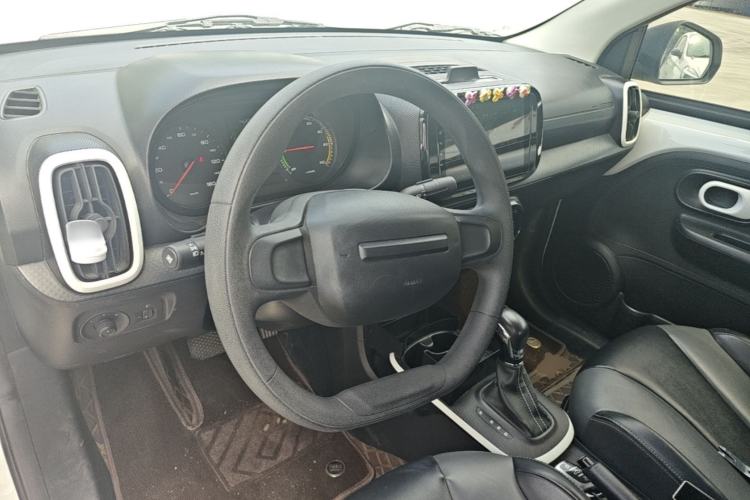 Used Roewe Clever 2022 311km QiQi BoBo Edition Steering Wheel