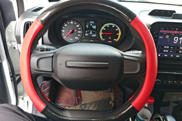 Used Roewe Clever 2022 311km QiQi BoBo Edition Steering Wheel