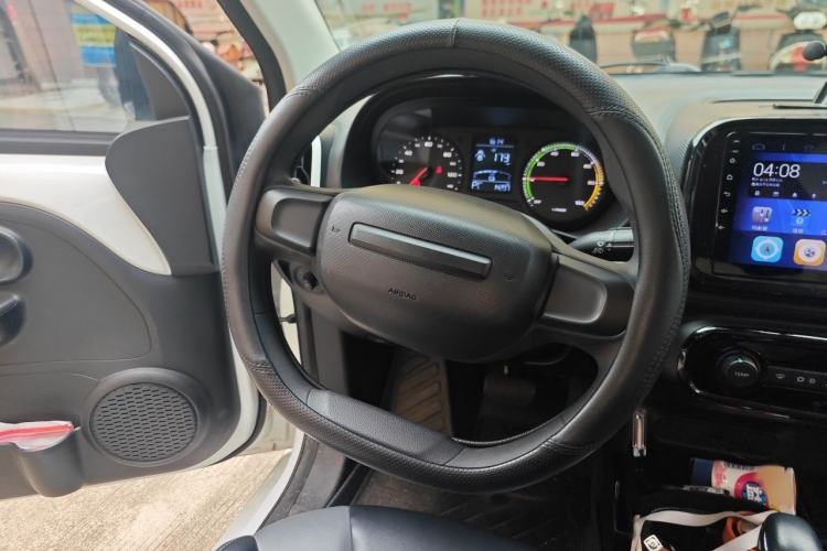 Used Roewe Clever 2022 311km QiQi BoBo Edition Steering Wheel