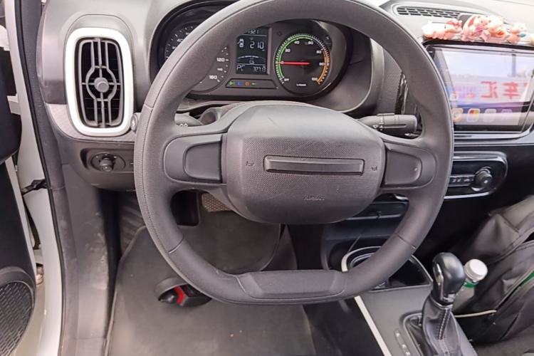 Used Roewe Clever 2022 311km QiQi BoBo Edition Steering Wheel