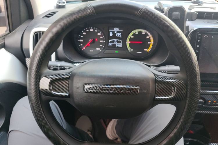Used Roewe Clever 2022 311km QiQi BoBo Edition Steering Wheel