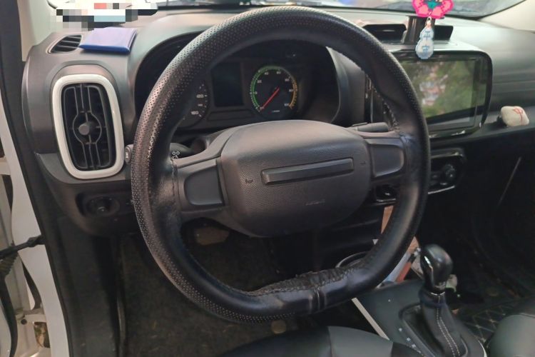 Used Roewe Clever 2022 311km QiQi BoBo Edition Steering Wheel
