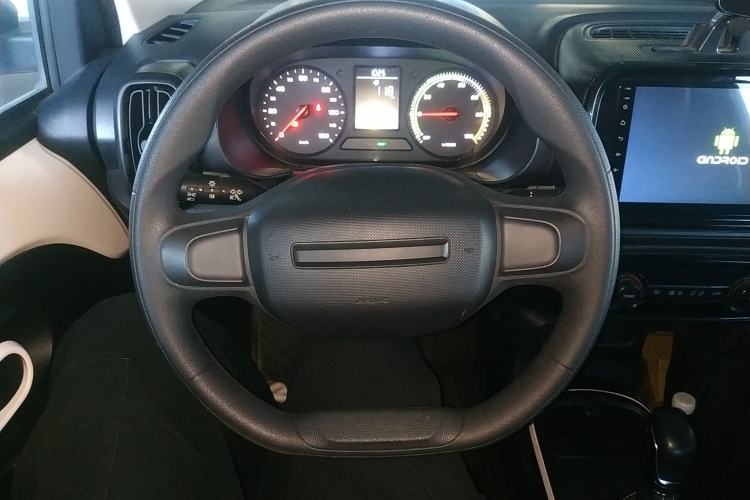 Used Roewe Clever 2022 311km QiQi BoBo Edition Steering Wheel