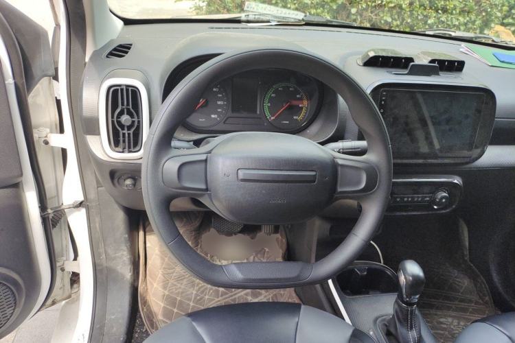 Used Roewe Clever 2022 311km QiQi BoBo Edition Steering Wheel