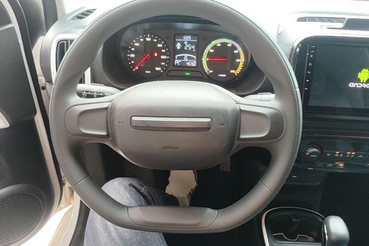 Used Roewe Clever 2022 311km QiQi BoBo Edition Steering Wheel