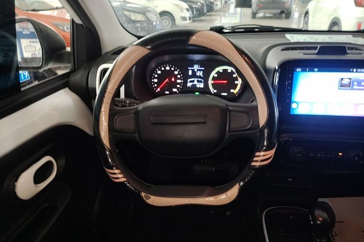 Used Roewe Clever 2022 311km QiQi BoBo Edition Steering Wheel