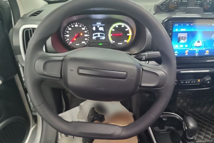 Used Roewe Clever 2022 311km QiQi BoBo Edition Steering Wheel