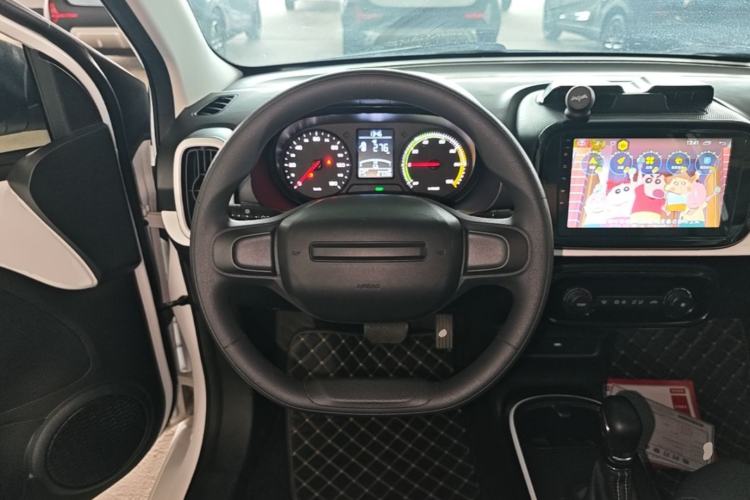 Used Roewe Clever 2022 311km QiQi BoBo Edition Steering Wheel