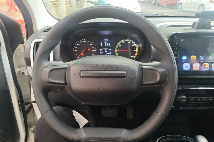 Used Roewe Clever 2022 311km QiQi BoBo Edition Steering Wheel