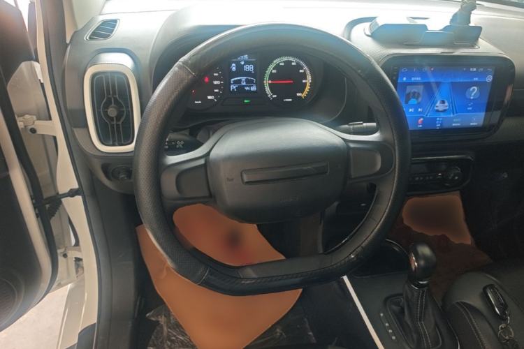 Used Roewe Clever 2022 311km QiQi BoBo Edition Steering Wheel