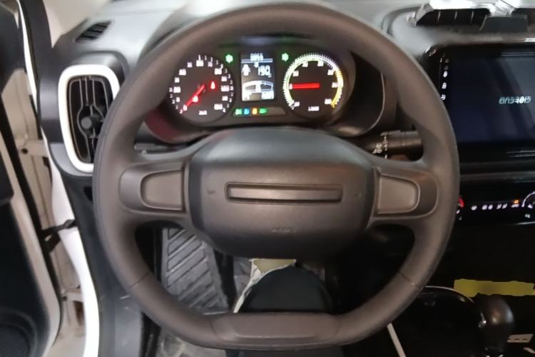Used Roewe Clever 2022 311km QiQi BoBo Edition Steering Wheel