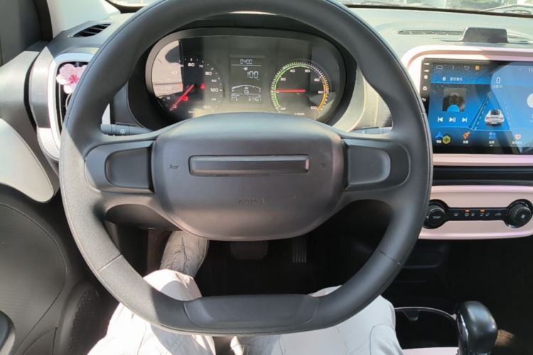 Used Roewe Clever 2022 311km QiQi BoBo Edition Steering Wheel