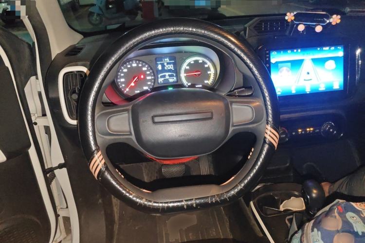 Used Roewe Clever 2022 311km QiQi BoBo Edition Steering Wheel