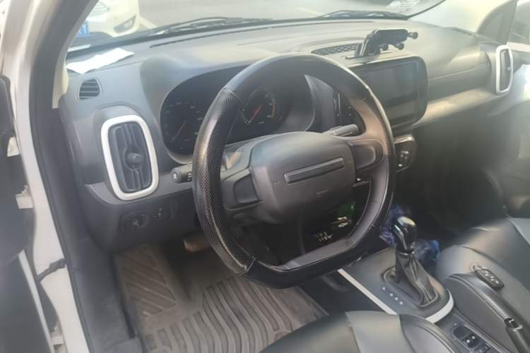 Used Roewe Clever 2022 311km QiQi BoBo Edition Steering Wheel