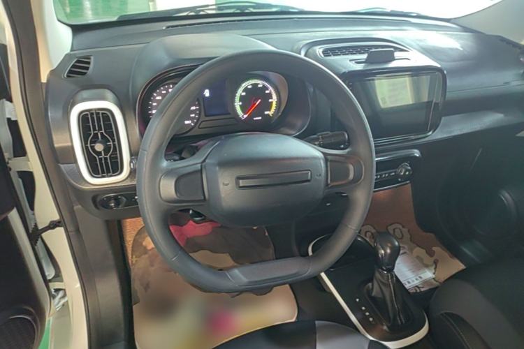 Used Roewe Clever 2022 311km QiQi BoBo Edition Steering Wheel