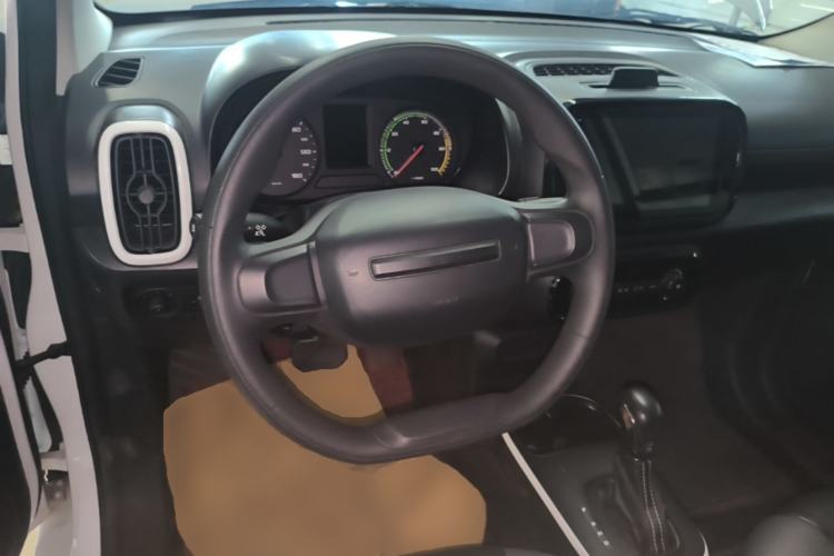 Used Roewe Clever 2022 311km QiQi BoBo Edition Steering Wheel