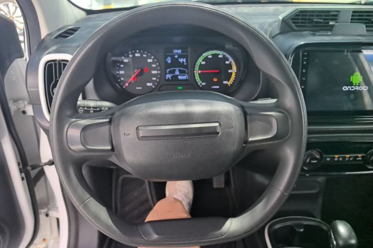 Used Roewe Clever 2022 311km QiQi BoBo Edition Steering Wheel