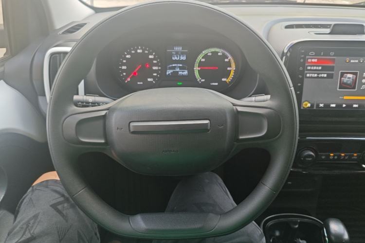Used Roewe Clever 2022 311km QiQi BoBo Edition Steering Wheel