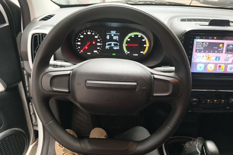 Used Roewe Clever 2022 311km QiQi BoBo Edition Steering Wheel