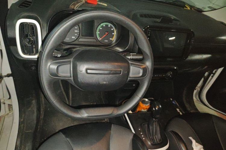 Used Roewe Clever 2022 311km QiQi BoBo Edition Steering Wheel