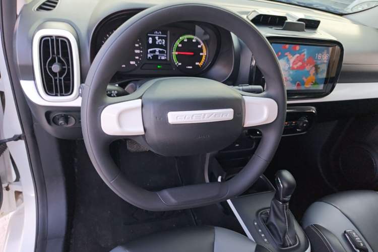 Used Roewe Clever 2022 311km QiQi BoBo Edition Steering Wheel
