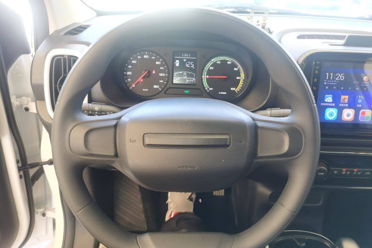 Used Roewe Clever 2022 311km QiQi BoBo Edition Steering Wheel