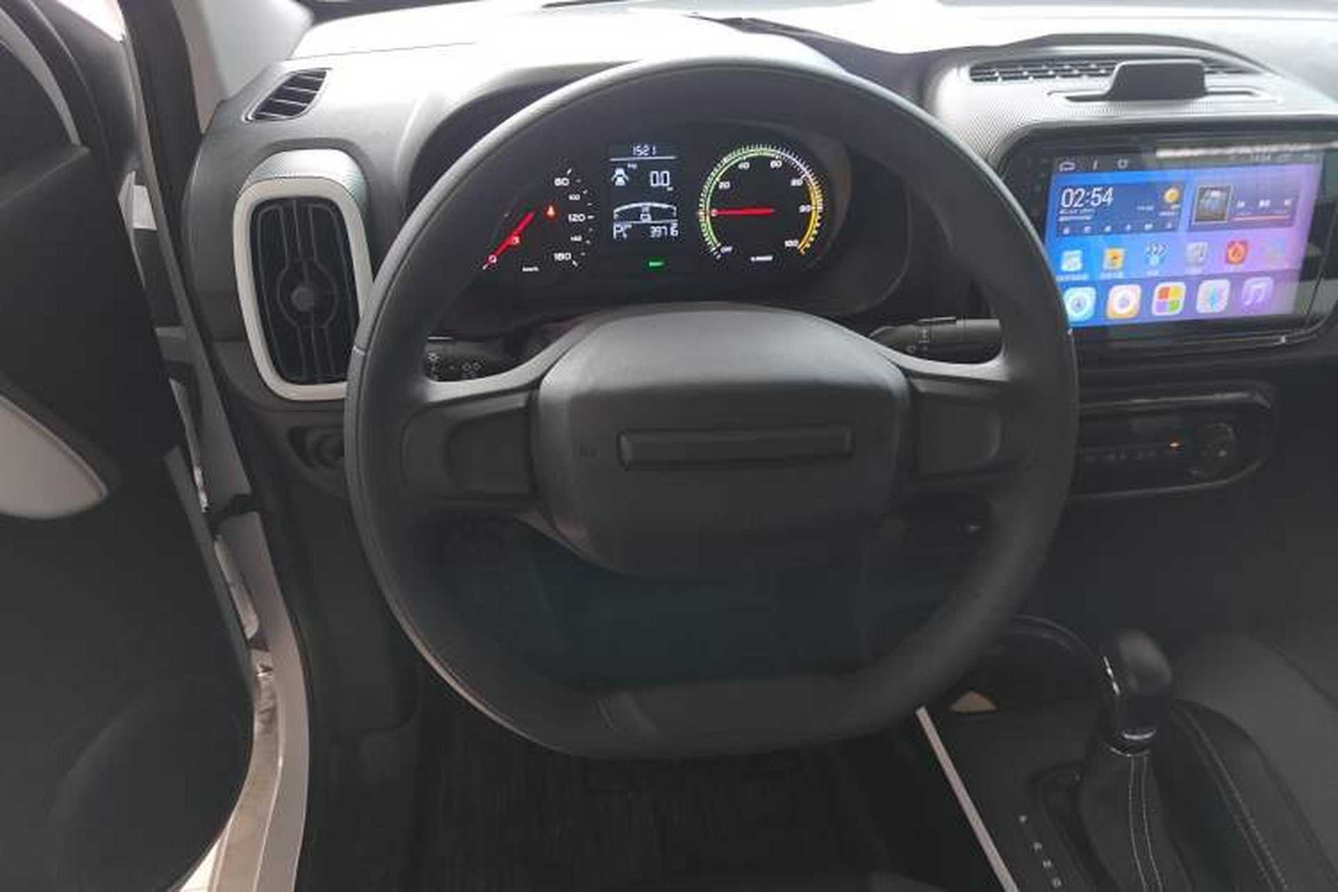 Used Roewe Clever 2022 311km QiQi BoBo Edition Steering Wheel