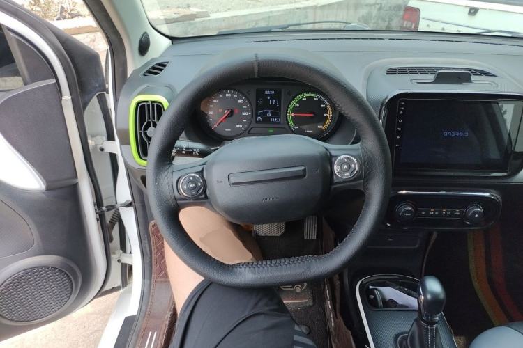 Used Roewe Clever 2022 311km QiQi BoBo Edition Steering Wheel