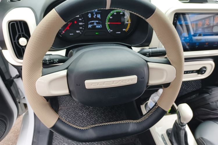 Used Roewe Clever 2022 311km QiQi BoBo Edition Steering Wheel